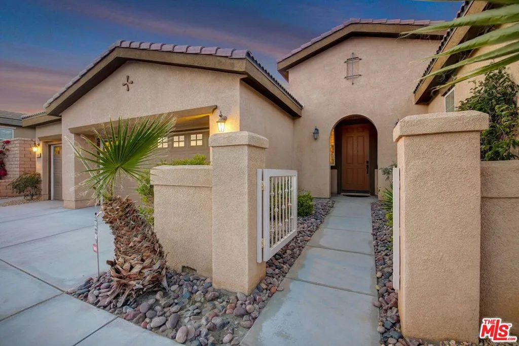 73680 Picasso Drive, Palm Desert, California 92211 home-pic-3