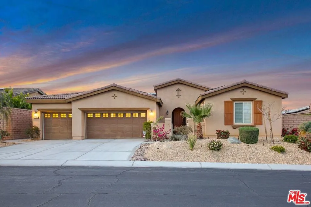 73680 Picasso Drive, Palm Desert, California 92211 home-pic-0