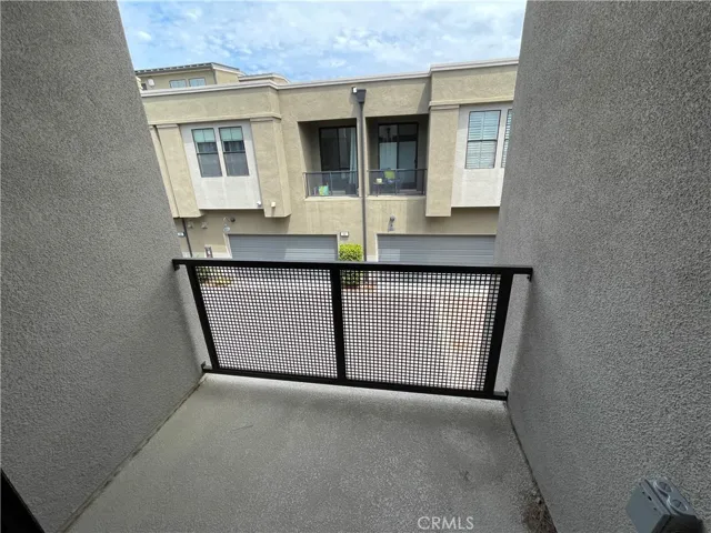 501 W Maple Avenue, Orange, California 92868