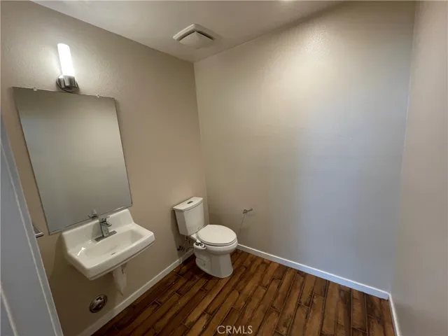 501 W Maple Avenue, Orange, California 92868