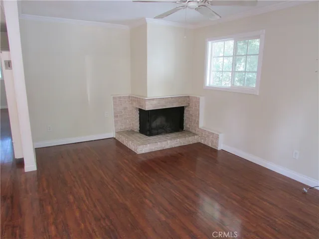 25000 Saxon Drive, Crestline, California 92325