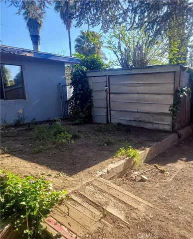 Shed