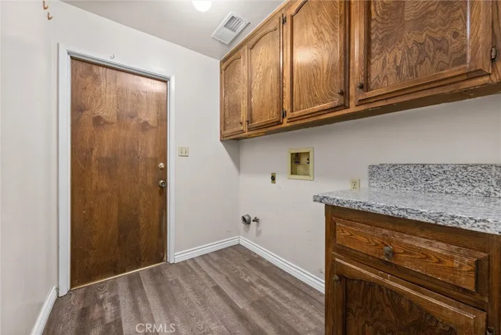5804 Medio Luna Avenue, Bakersfield, California 93306