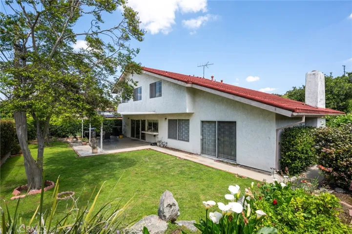2431 Sarandi Grande Drive, Hacienda Heights, California 91745