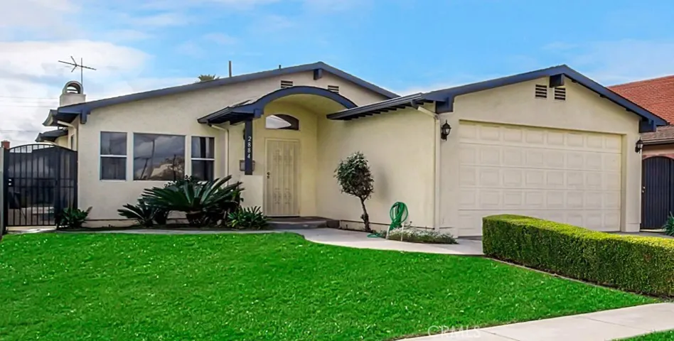 2884 W 164th Street, Torrance, California 90504