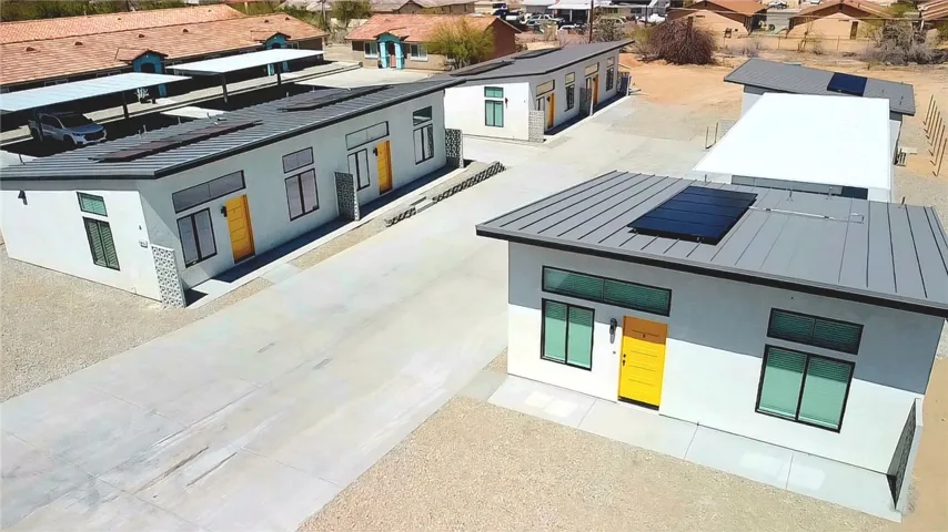 73476 El Paseo #3, 29 Palms, California 92277