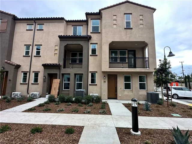 2317 W Broadway 58, Anaheim, California 92804