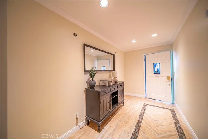 6122 Huntley, Garden Grove, California 92845