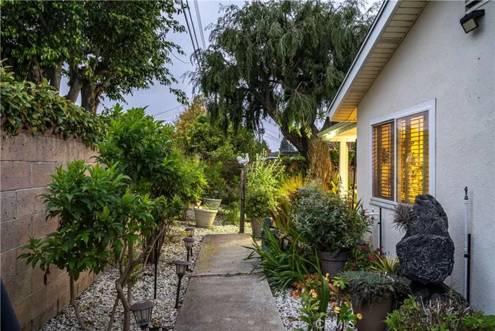 6122 Huntley, Garden Grove, California 92845