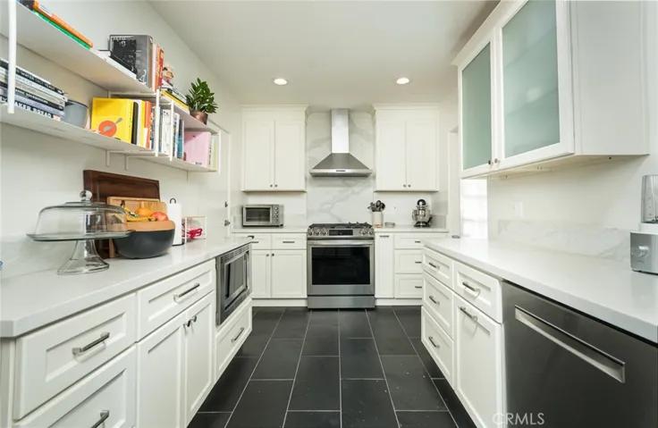4053 Somers Avenue, Los Angeles, California 90065