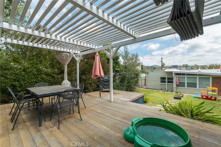 4053 Somers Avenue, Los Angeles, California 90065