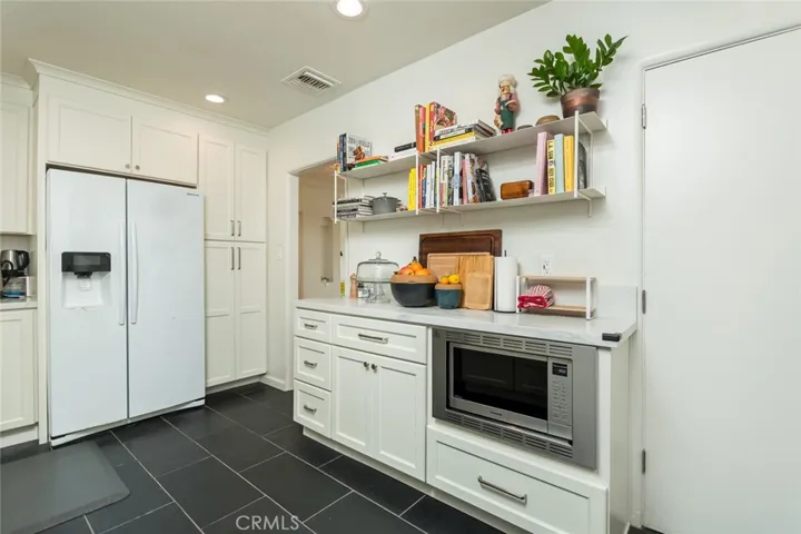 4053 Somers Avenue, Los Angeles, California 90065