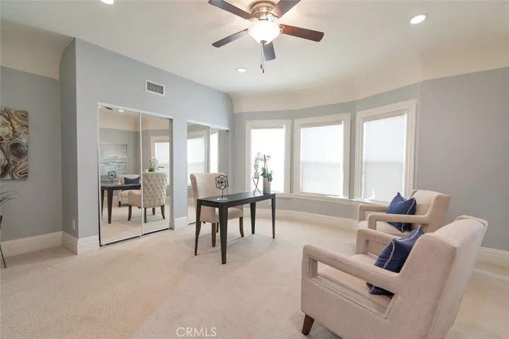 1329 Linwood Avenue, Los Angeles, California 90017