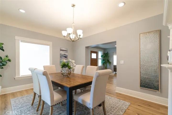 1329 Linwood Avenue, Los Angeles, California 90017