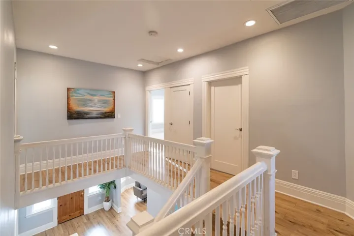 1329 Linwood Avenue, Los Angeles, California 90017