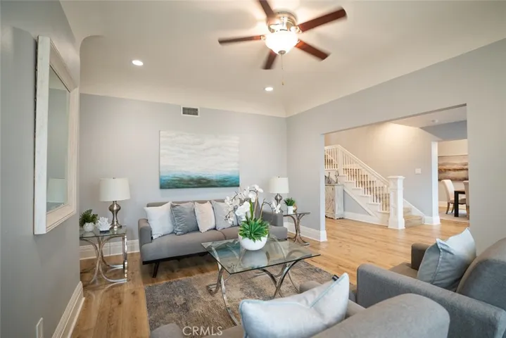 1329 Linwood Avenue, Los Angeles, California 90017