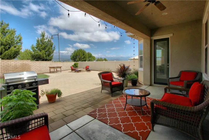 1580 Lindsey Peak, Beaumont, California 92223