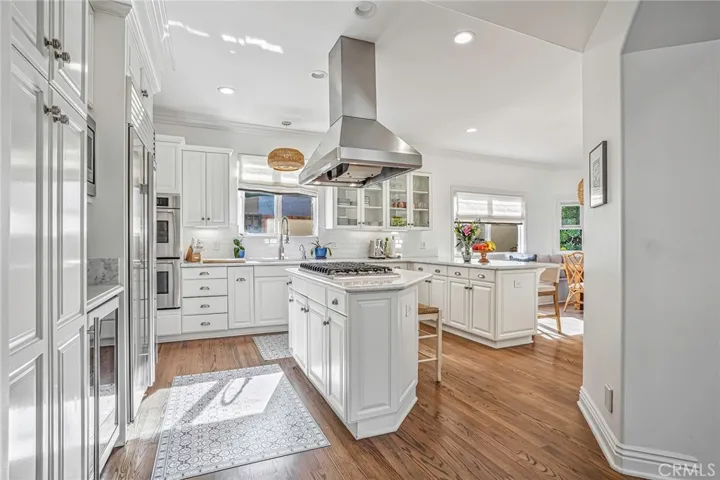 2509 N Poinsettia Avenue, Manhattan Beach, California 90266