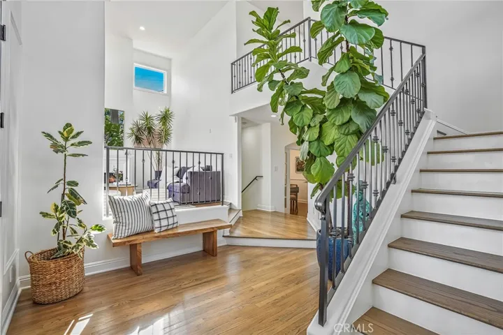 2509 N Poinsettia Avenue, Manhattan Beach, California 90266