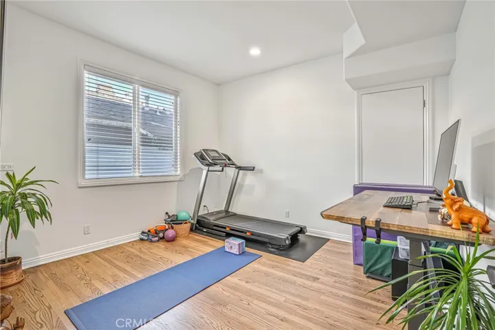 2509 N Poinsettia Avenue, Manhattan Beach, California 90266