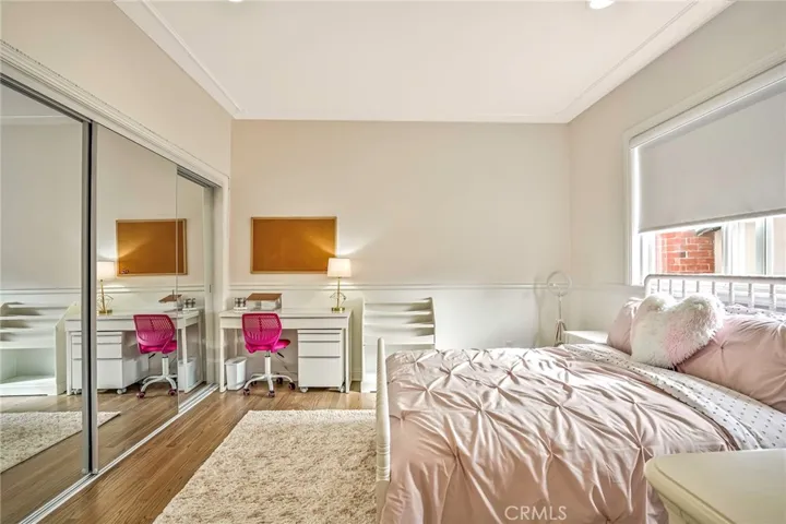 2509 N Poinsettia Avenue, Manhattan Beach, California 90266