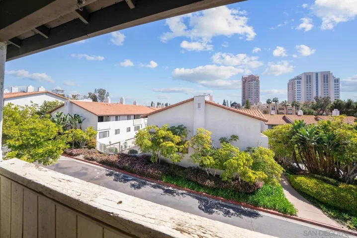 3878 La Jolla Village Dr, La Jolla, California 92037
