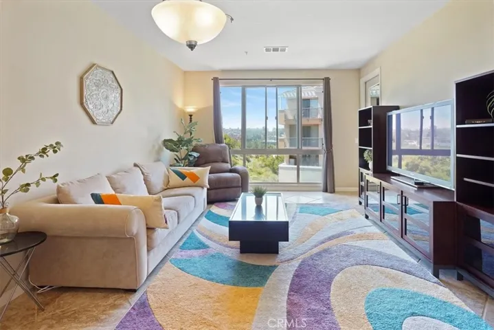 3877 Pell Place 311, San Diego, California 92130