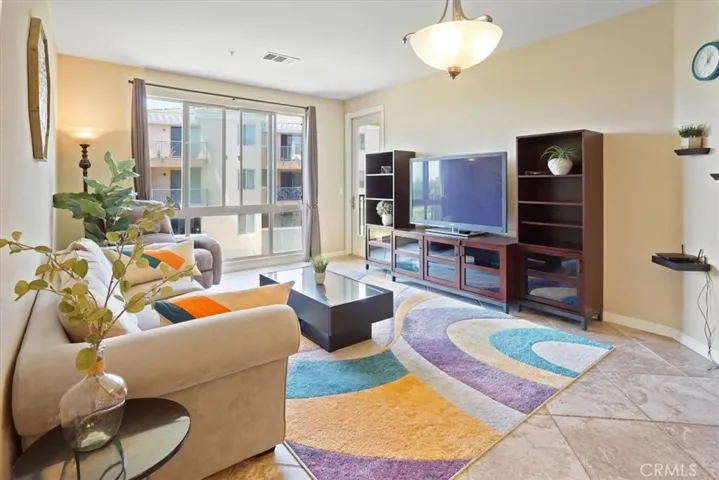 3877 Pell Place 311, San Diego, California 92130