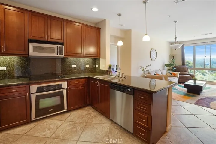3877 Pell Place 311, San Diego, California 92130