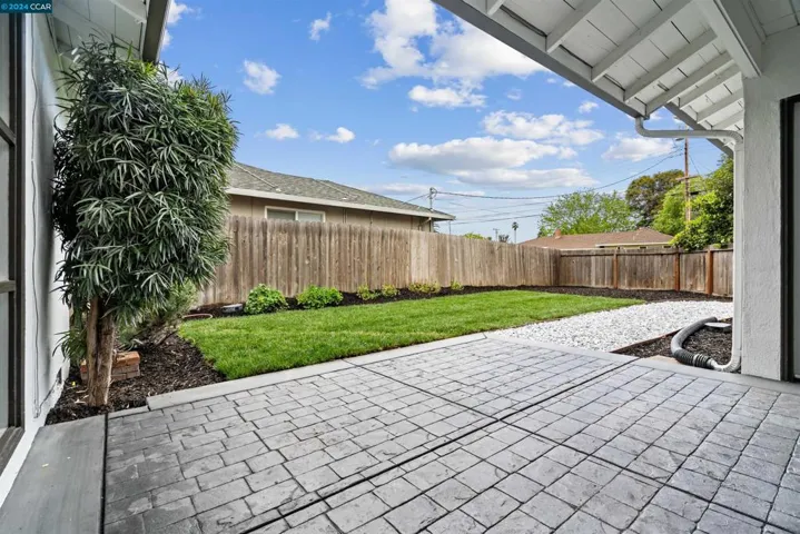 2207 Holbrook Dr, Concord, California 94519