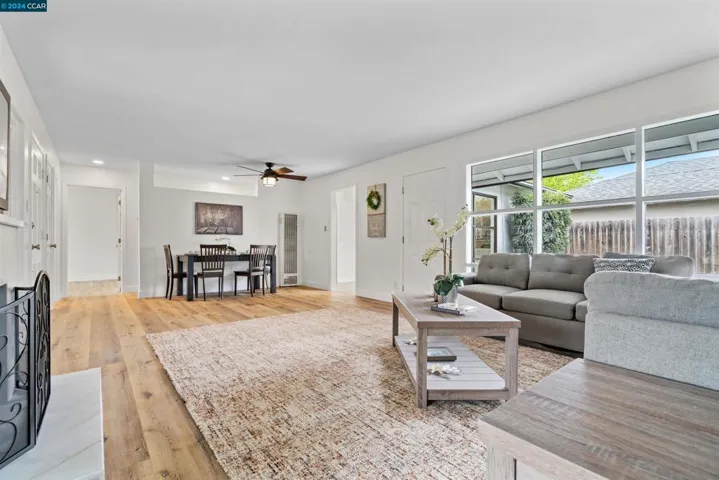 2207 Holbrook Dr, Concord, California 94519