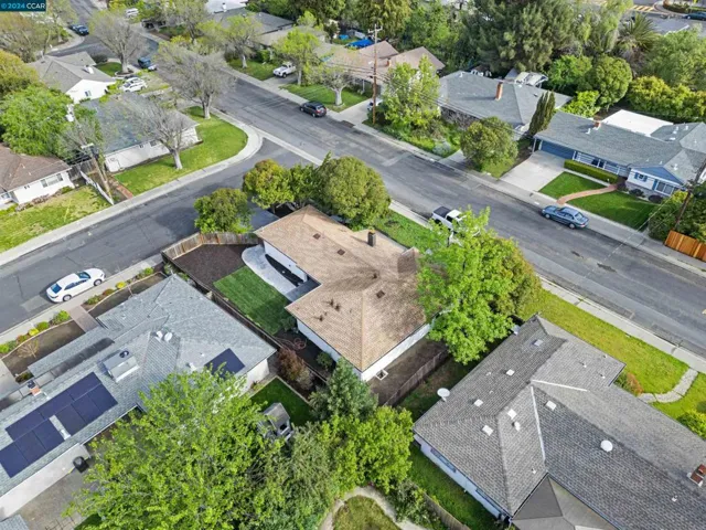 2207 Holbrook Dr, Concord, California 94519