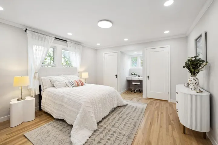 2326 Ramona Street, Palo Alto, California 94301