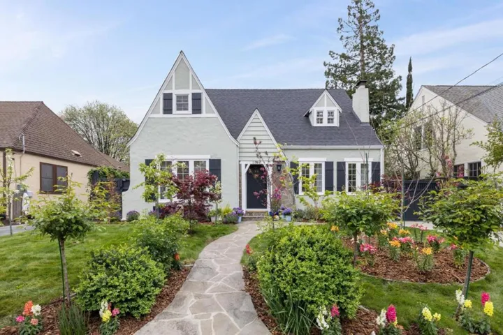 2326 Ramona Street, Palo Alto, California 94301