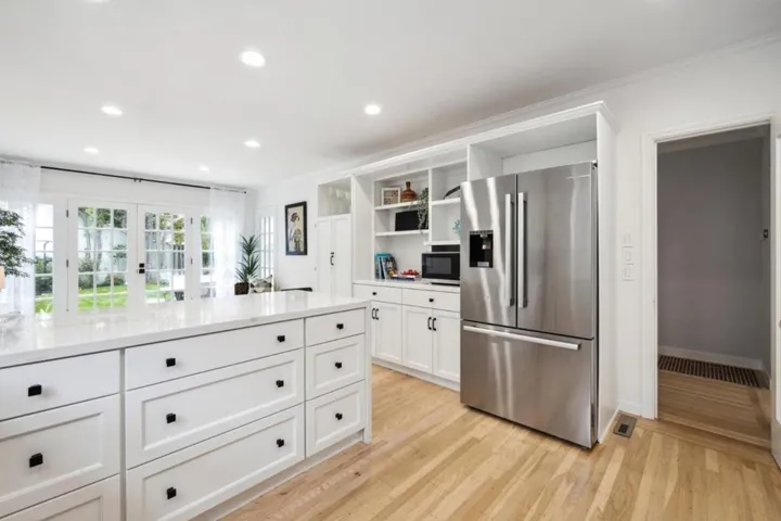 2326 Ramona Street, Palo Alto, California 94301