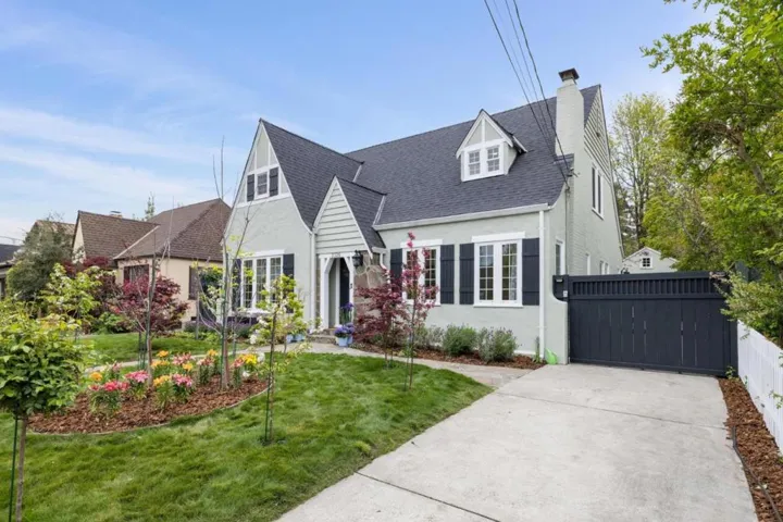 2326 Ramona Street, Palo Alto, California 94301