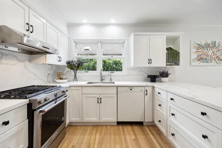 2326 Ramona Street, Palo Alto, California 94301