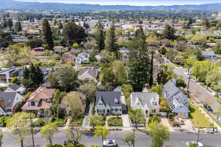 2326 Ramona Street, Palo Alto, California 94301