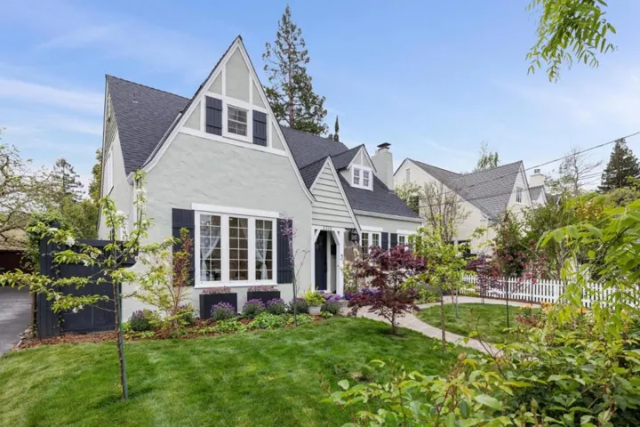 2326 Ramona Street, Palo Alto, California 94301