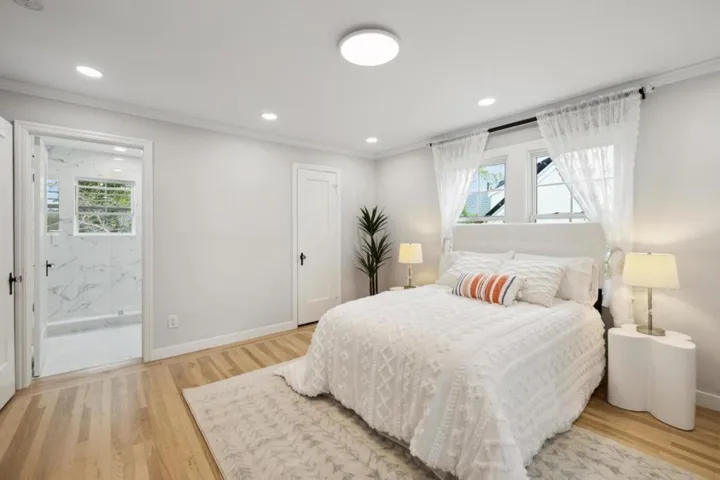 2326 Ramona Street, Palo Alto, California 94301