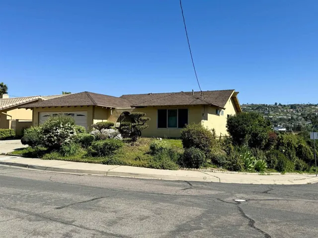 5719 Lone Star, San Diego, California 92120