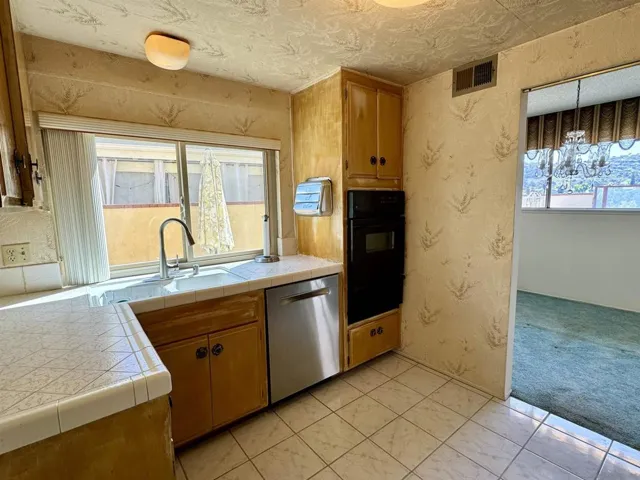5719 Lone Star, San Diego, California 92120