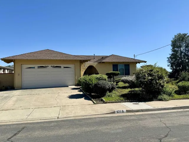 5719 Lone Star, San Diego, California 92120