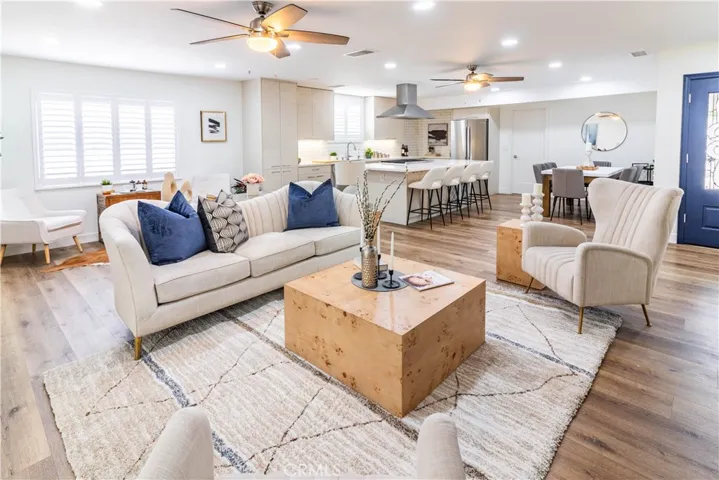3202 Vermont Avenue, Costa Mesa, California 92626