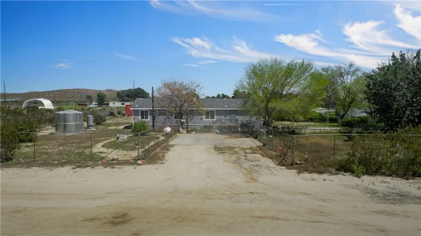 5420 62nd Street W, Rosamond, California 93560