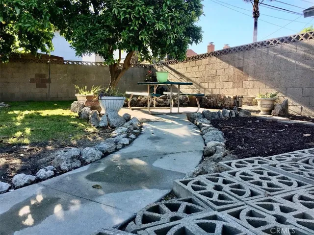 21413 Water Street, Carson, California 90745