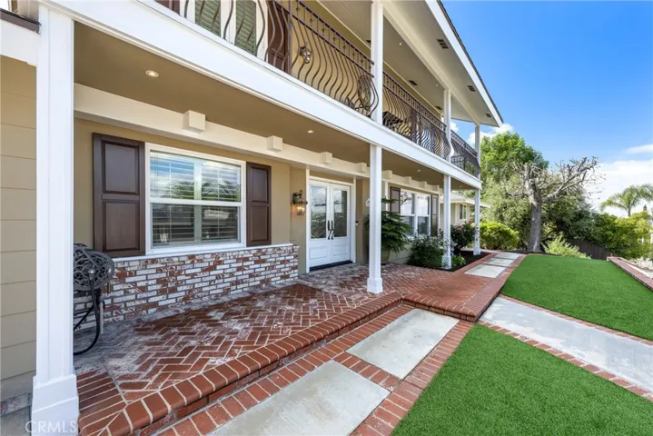 19592 Crestknoll Drive, Yorba Linda, California 92886