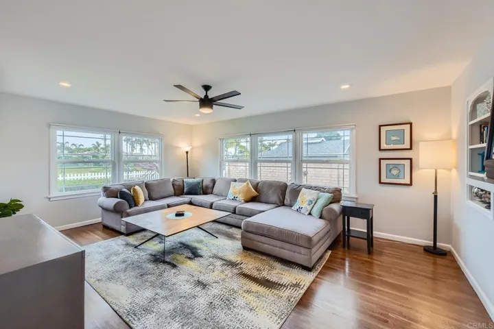 116 Ellery Street, Oceanside, California 92054
