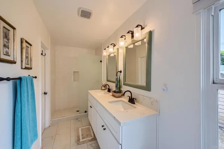 116 Ellery Street, Oceanside, California 92054