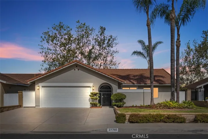 27765 Sinsonte, Mission Viejo, California 92692
